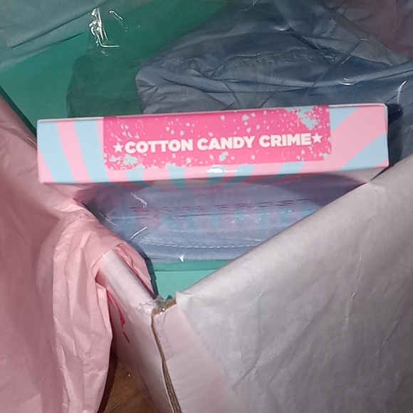 Jeffree Star Skin Frost Highlighting Blush - Pink and Blue - Picture 2 of 2